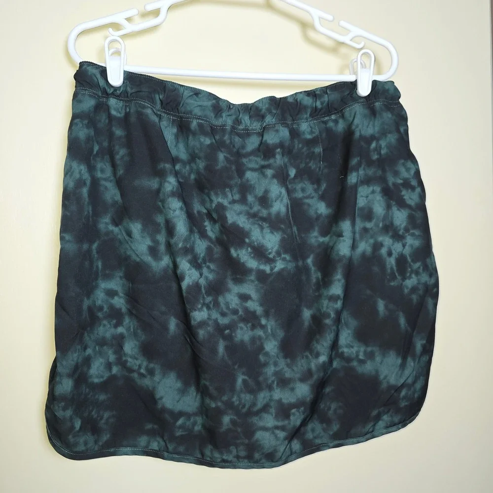 Studio by EnergyZone Forrest‎ Green Tie Dye Skort Zipper Pockets XL